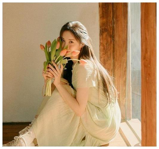 科考队攀登成都第一峰发现美军机残骸