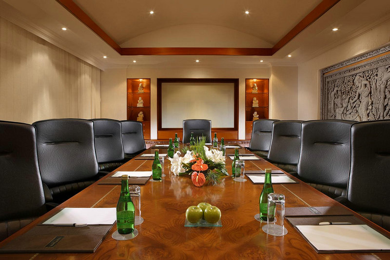 mma和ufc有什么区别