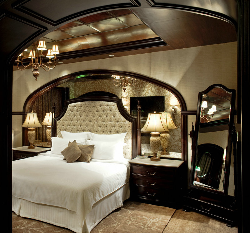 慈禧太后每天点名让李莲英梳头 感情深厚常彻夜互诉心事