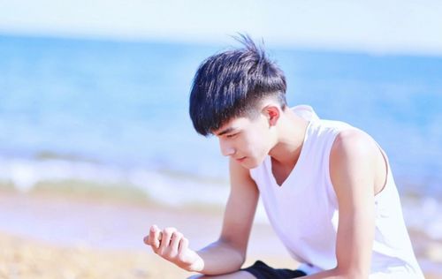 9000万年恐龙化石在阿根廷发现 震惊世界! 9000万年恐龙化石在阿根廷发现 震惊世界!