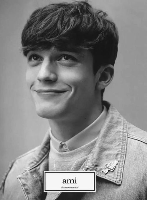 帮助宝宝适应辅食的小秘诀