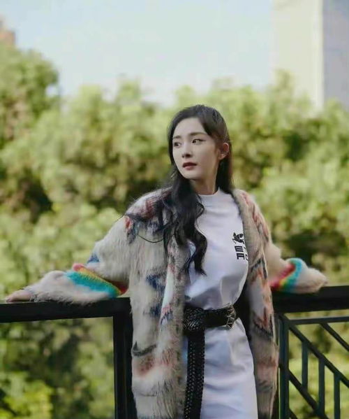 化石研究显示远古跳蚤体大口坚或吸食恐龙血液