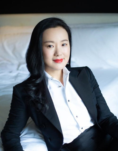 保姆要控制孩子看电视的时间